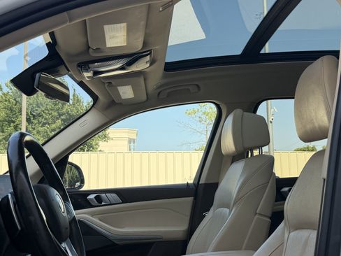 Used 2019 BMW X7 xDrive40i w/ Luxury Seating Package AWD/4WD image 37