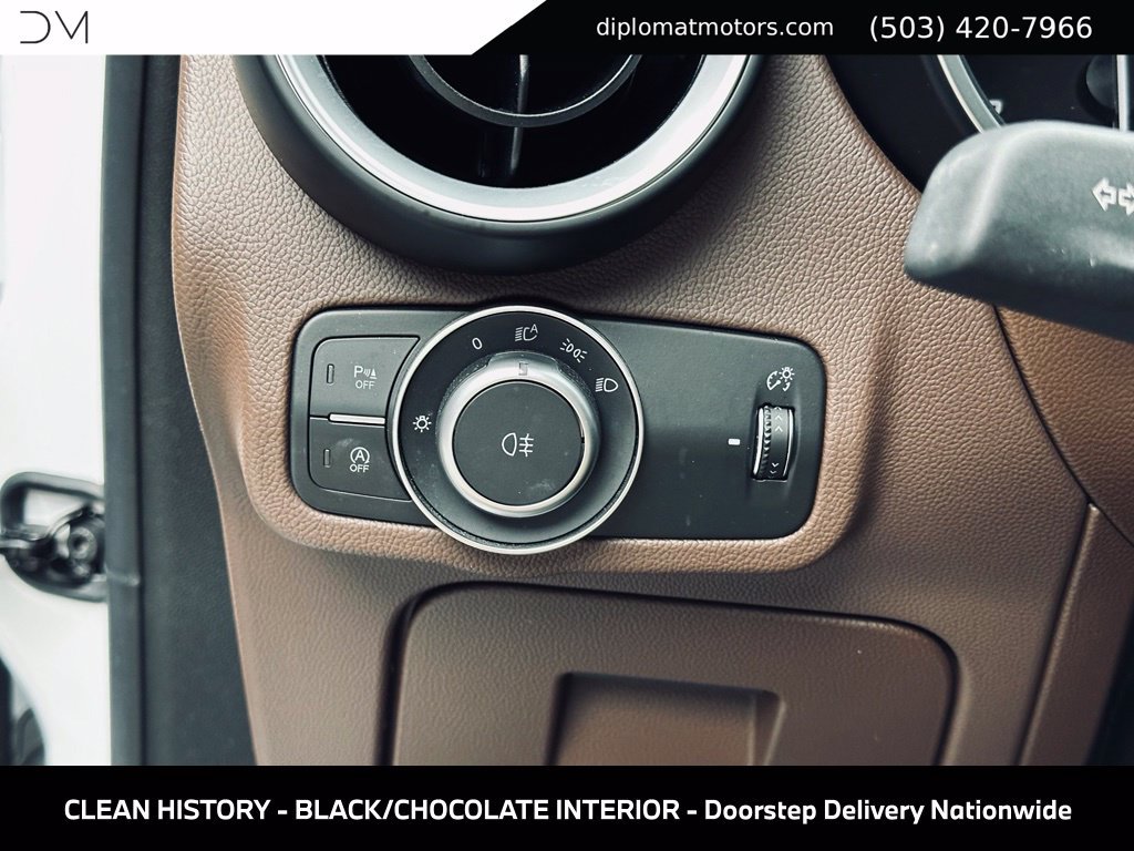 Used 2019 Alfa Romeo Stelvio RWD image 32