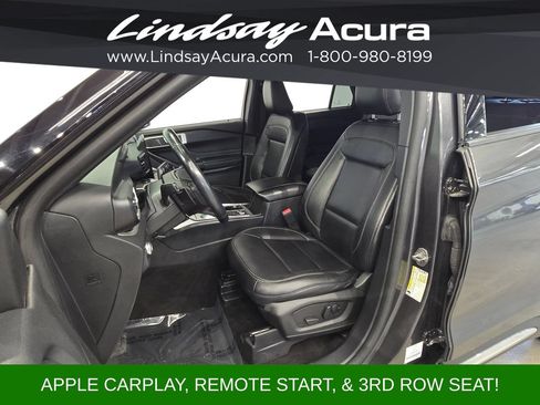 Used 2020 Ford Explorer XLT w/ Equipment Group 202A AWD/4WD image 12