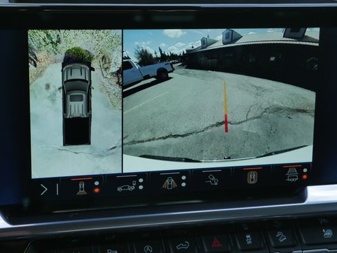 Used 2024 Chevrolet Silverado 1500 LTZ image 19