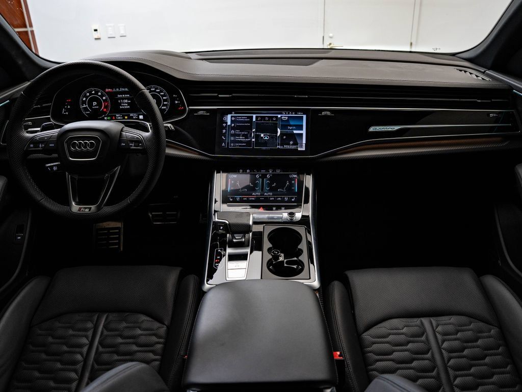 Used 2025 Audi RS Q8 performance AWD/4WD image 33