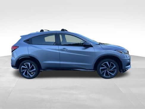 Used 2019 Honda HR-V Sport image 4