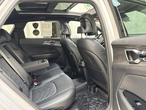 Certified 2023 Kia Sportage X-Pro image 32