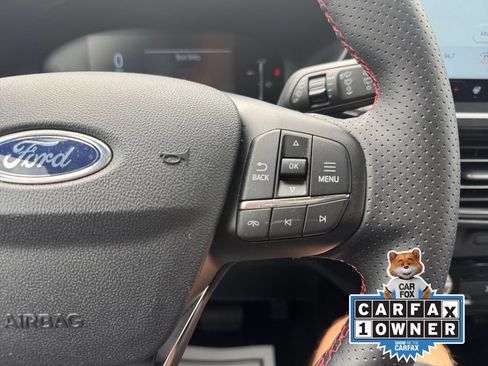 Certified 2025 Ford Escape ST-Line w/ Tech Pack #1 FWD image 33