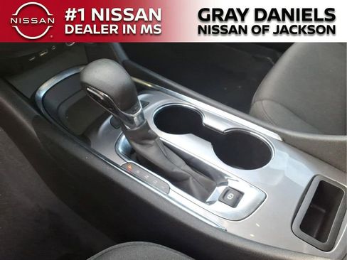 Used 2024 Chevrolet Malibu LT FWD image 19
