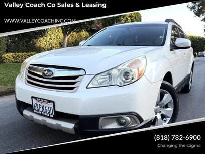 Used 2010 Subaru Outback 2.5i Limited w/ Popular Equipment Group 2A