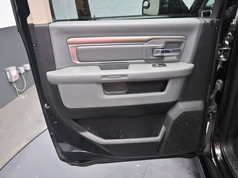 Used 2018 RAM 1500 Big Horn AWD/4WD image 12
