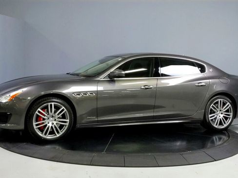 Used 2017 Maserati Quattroporte S GranSport image 4