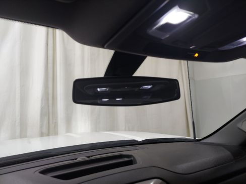 Used 2022 GMC Sierra 2500 Pro w/ Fleet Convenience Package image 12