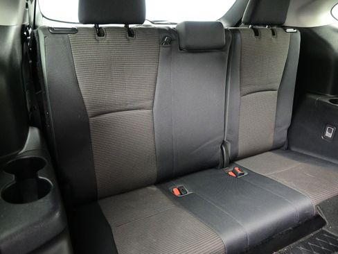 Used 2023 Toyota Highlander L AWD/4WD image 17