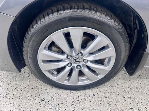 Used 2012 Honda Accord EX image 23