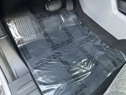 Used 2023 Ford F150 XLT w/ Equipment Group 302A High image 17