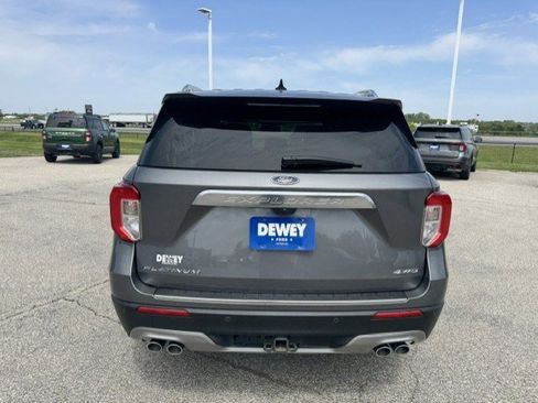 Used 2021 Ford Explorer Platinum w/ Equipment Group 601A AWD/4WD image 7