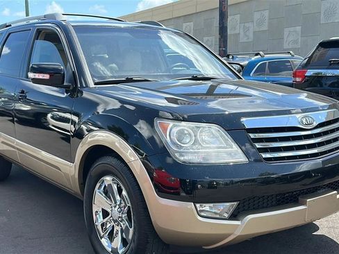 Used 2009 Kia Borrego EX w/ Premium Pkg RWD image 4