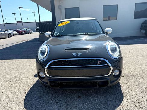 Used 2015 MINI Cooper S image 3