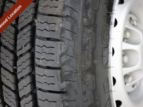 Used 2021 Nissan NV 1500 S image 12