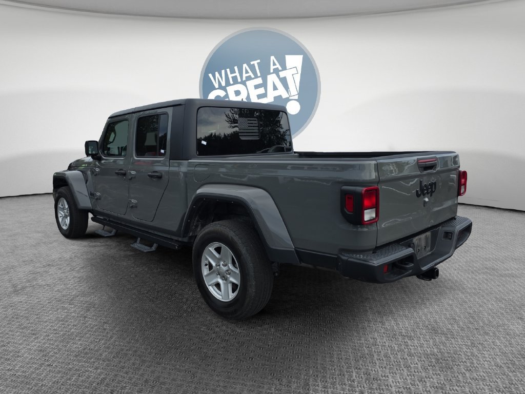 Used 2022 Jeep Gladiator Sport AWD/4WD image 6