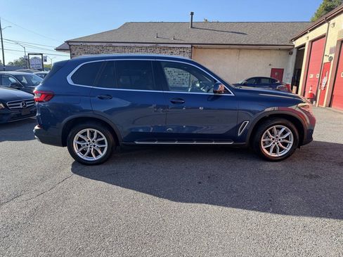 Used 2019 BMW X5 xDrive40i w/ Premium Package 2 AWD/4WD image 7