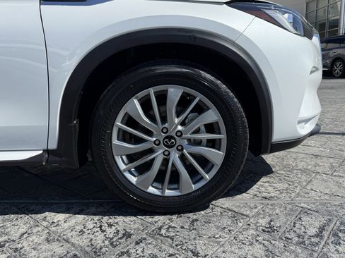 Certified 2023 INFINITI QX50 Luxe w/ Cargo Package image 9