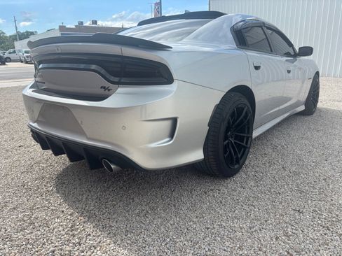 Used 2021 Dodge Charger R/T w/ Blacktop Package image 3