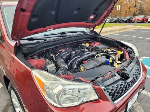 Used 2014 Subaru Forester 2.5i Premium w/ All-Weather Package image 39