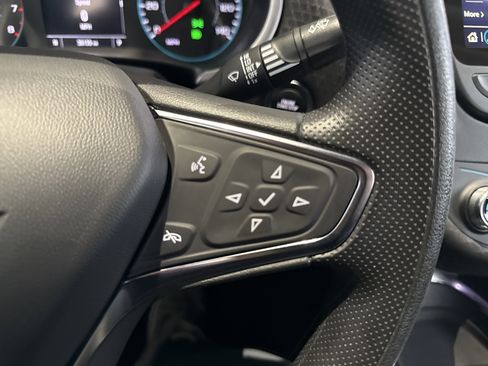 Used 2024 Chevrolet Malibu LT image 28