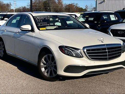 Used 2018 Mercedes-Benz E 300 image 1