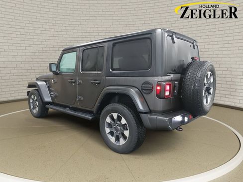Used 2022 Jeep Wrangler Unlimited Sahara w/ Cold Weather Group image 7