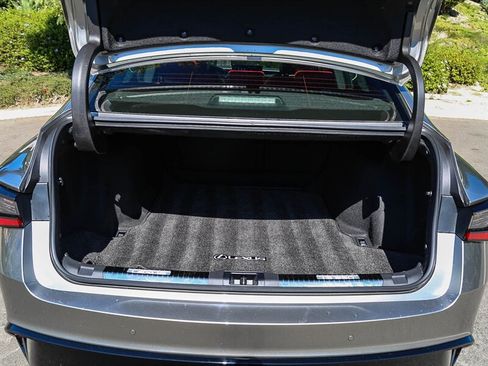 Used 2022 Lexus IS 350 F Sport image 37