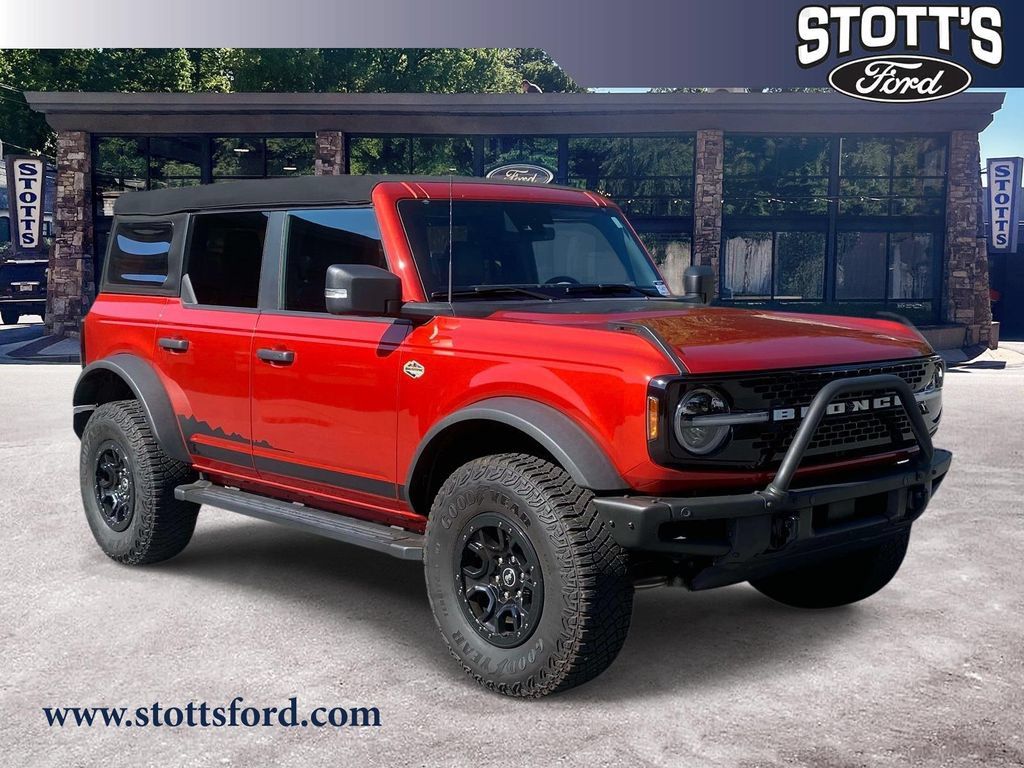 Used 2023 Ford Bronco Wildtrak AWD/4WD image 1