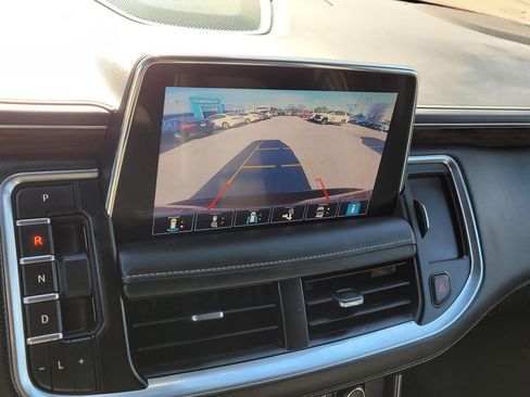 Used 2021 Chevrolet Tahoe Premier w/ Premium Package image 30