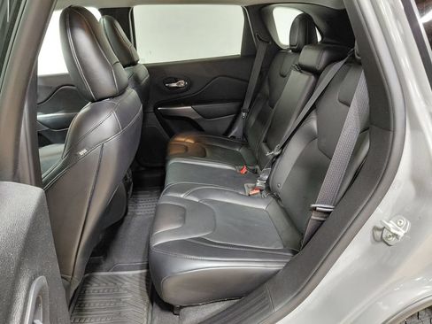 Certified 2019 Jeep Cherokee Limited AWD/4WD image 44