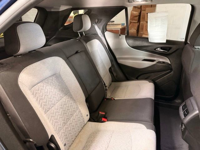 Used 2022 Chevrolet Equinox LT FWD image 24