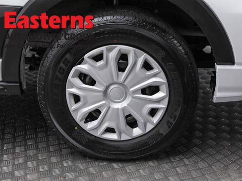 Used 2023 Ford Transit 350 XLT image 28