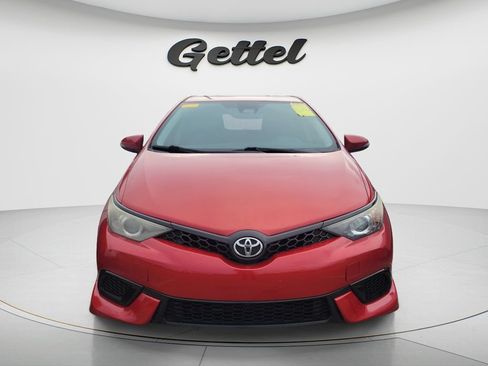 Used 2017 Toyota Corolla iM FWD image 4