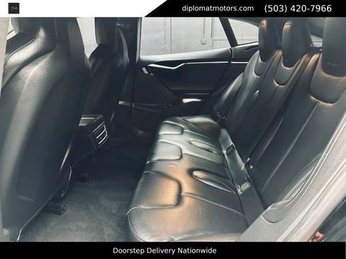 Used 2015 Tesla Model S 70D AWD/4WD image 23
