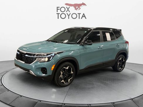 Used 2025 Kia Seltos S image 1