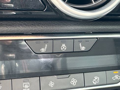 Certified 2025 Nissan Sentra SR w/ SR Premium Package FWD image 28