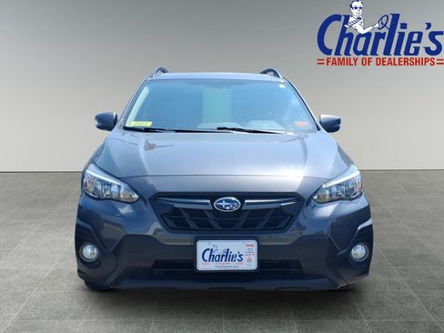 Used 2021 Subaru Crosstrek 2.5i Sport w/ Moonroof Package AWD/4WD image 2