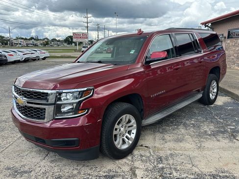 Used 2015 Chevrolet Suburban LT RWD image 5
