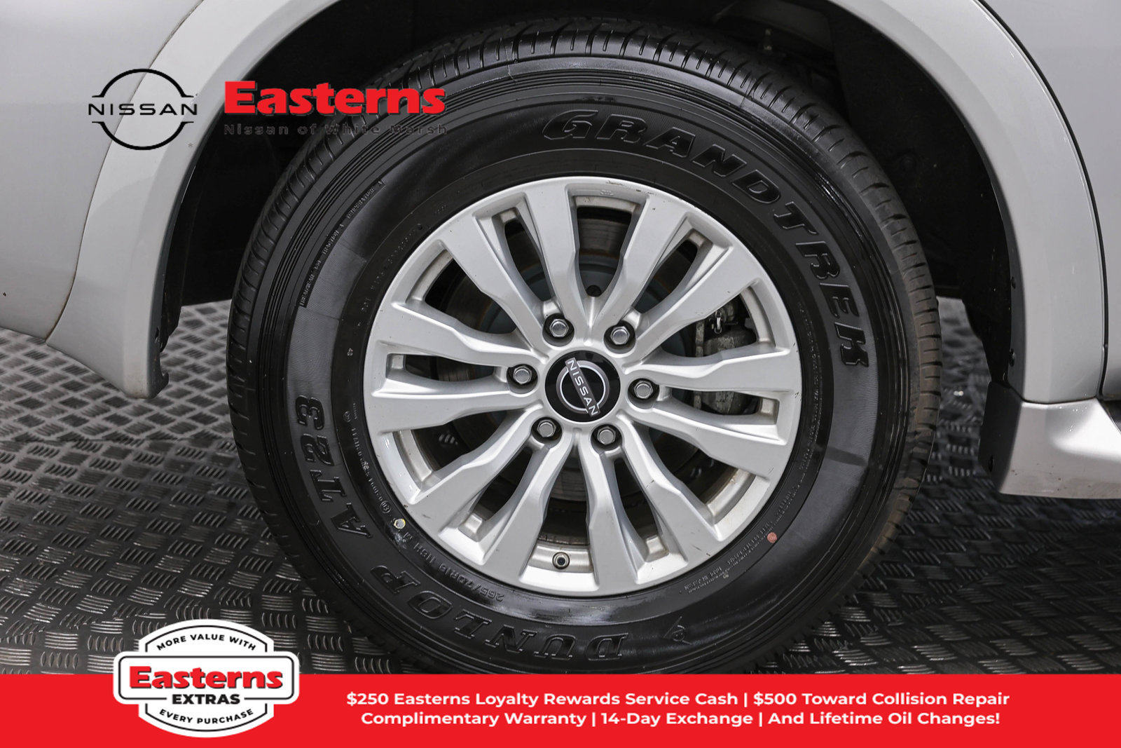 Used 2023 Nissan Armada SV AWD/4WD image 33