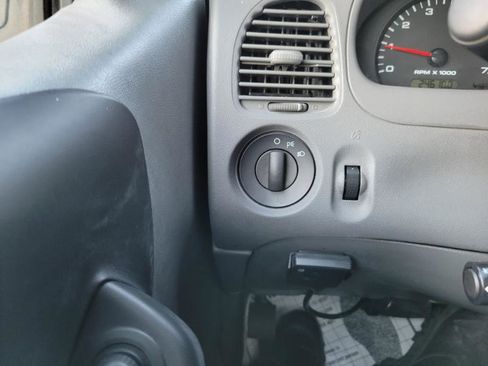 Used 2009 Ford Ranger XLT image 13