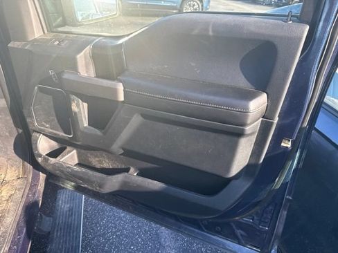 Used 2020 Ford F150 Platinum w/ Equipment Group 701A Luxury AWD/4WD image 24