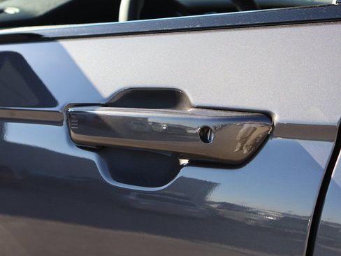 New 2025 Jeep Grand Cherokee L Limited image 21