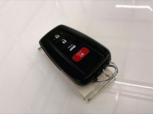 Used 2022 Toyota Corolla XSE image 9