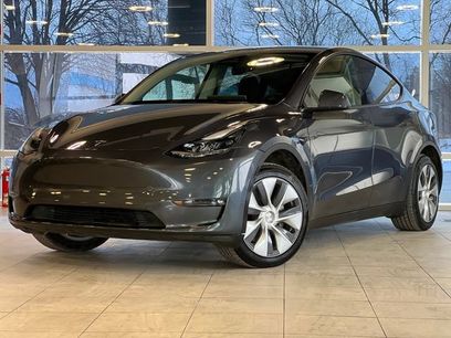Used 2023 Tesla Model Y 2WD