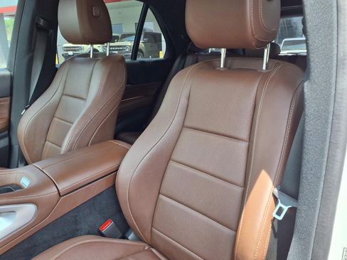 Used 2024 Mercedes-Benz GLE 350 4MATIC image 15