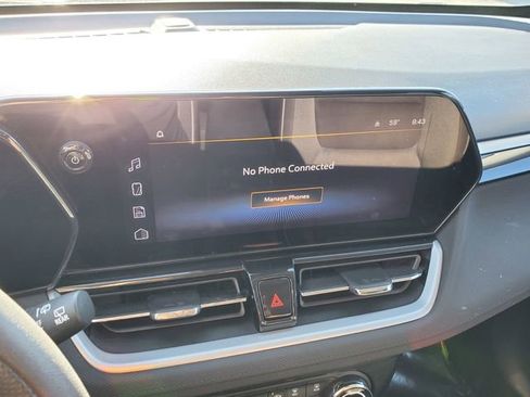 Certified 2025 Chevrolet TrailBlazer LT AWD/4WD image 28
