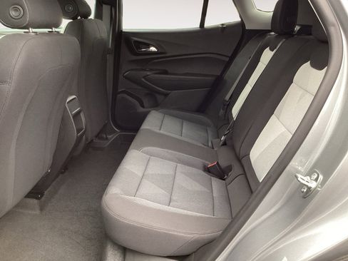 Used 2026 Chevrolet Trax LS FWD image 26