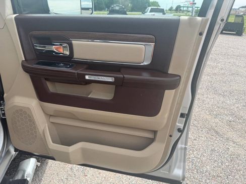 Used 2017 RAM 2500 Laramie w/ Snow Chief Group AWD/4WD image 38